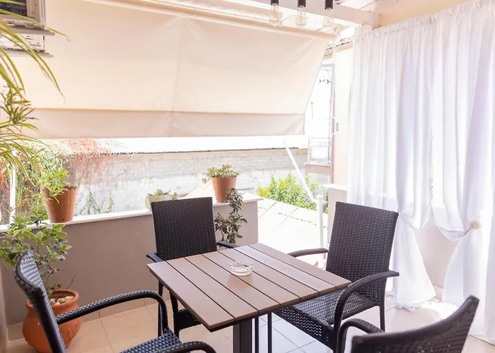 Stonewood House Lejlighed